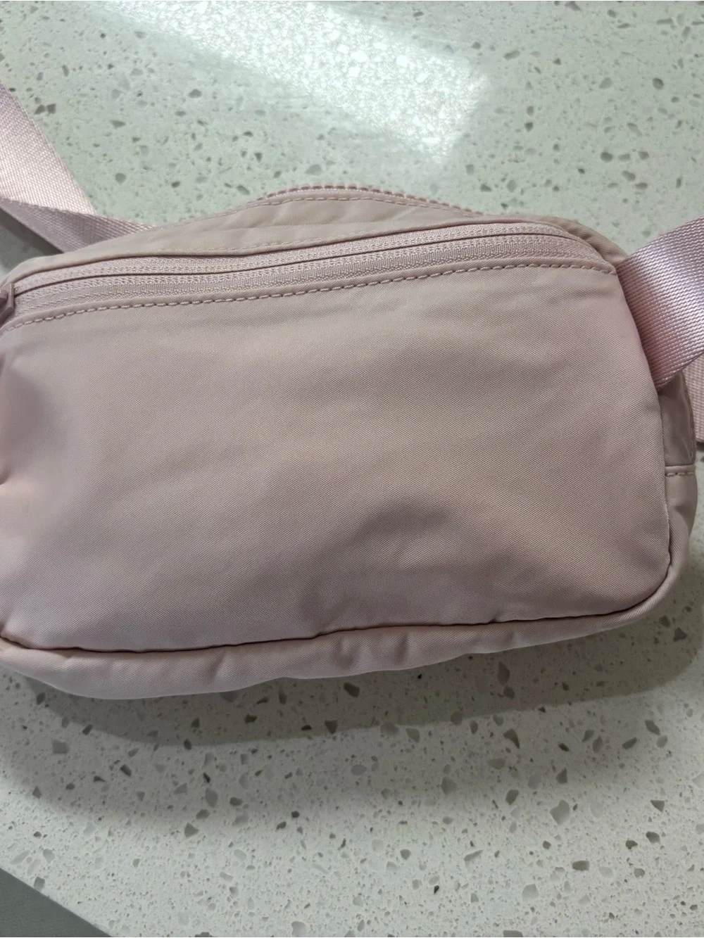 Lululemon Light Pink 1L Everywhere Belt Bag - Picture 4 of 8